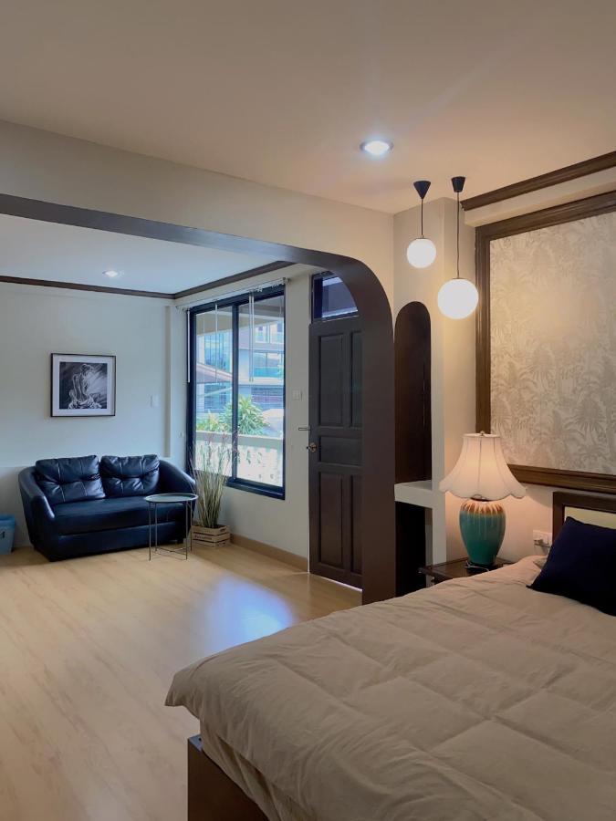 October Hostel Chiangmai 치앙마이 외부 사진