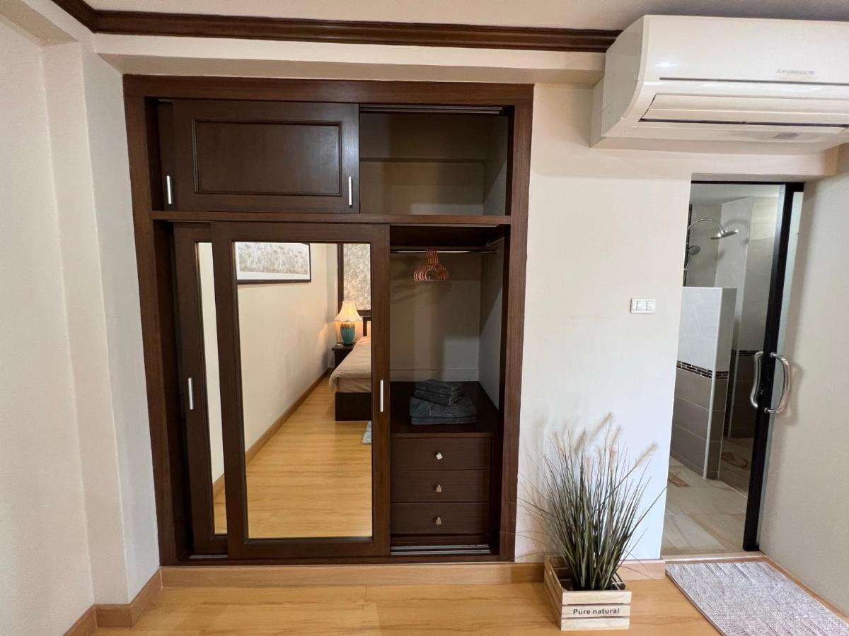 October Hostel Chiangmai 치앙마이 외부 사진