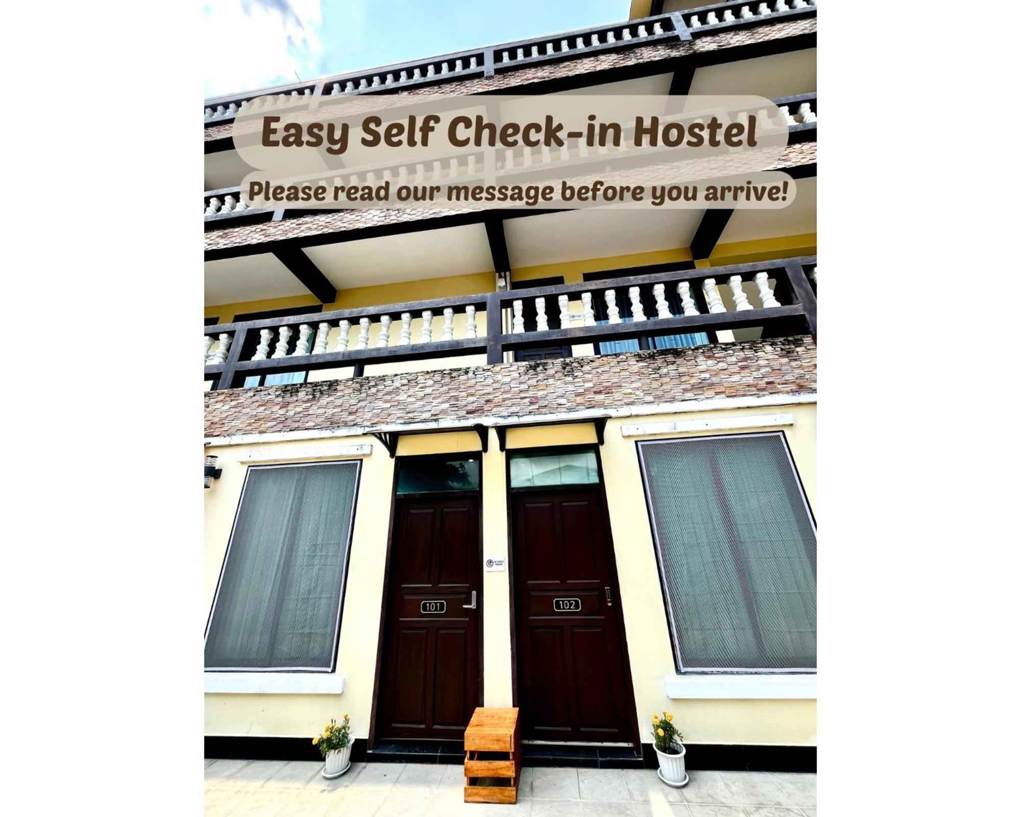 October Hostel Chiangmai 치앙마이 외부 사진